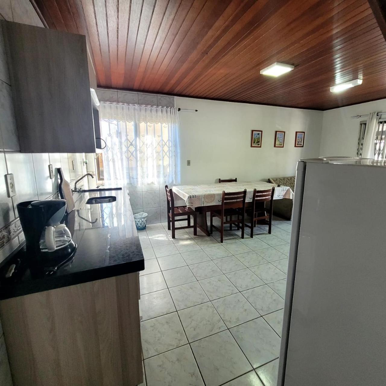 Bombinhas Brasil Residence II Guest House No Centro Экстерьер фото