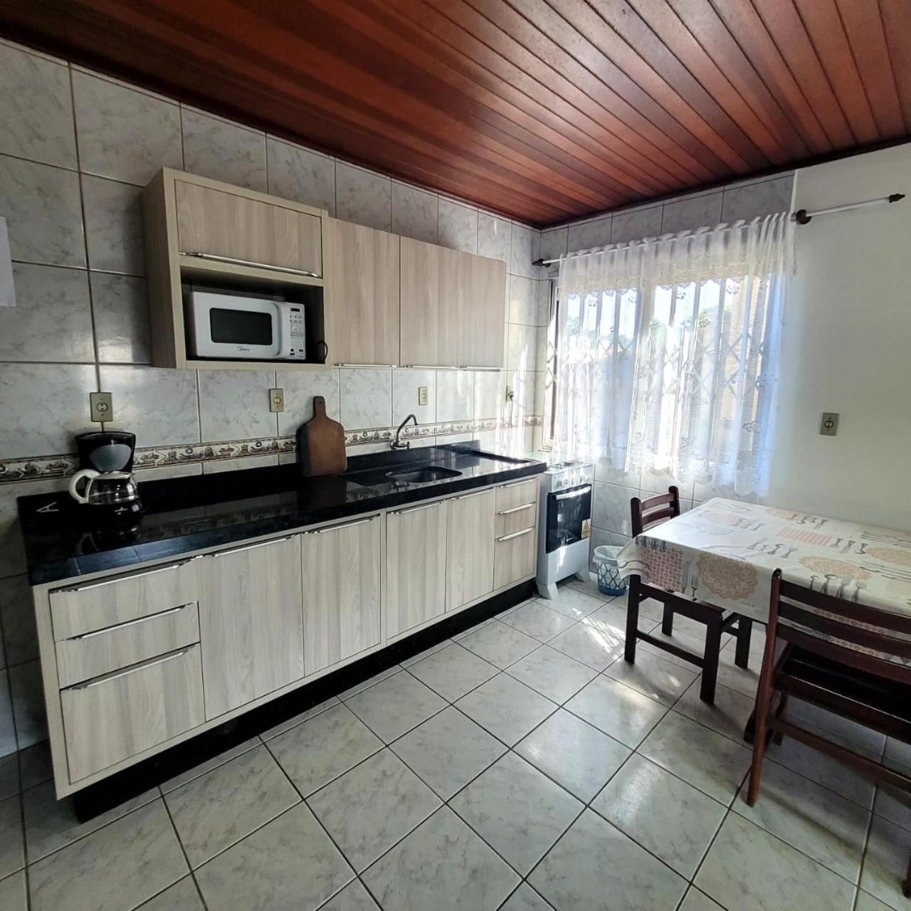 Bombinhas Brasil Residence II Guest House No Centro Экстерьер фото
