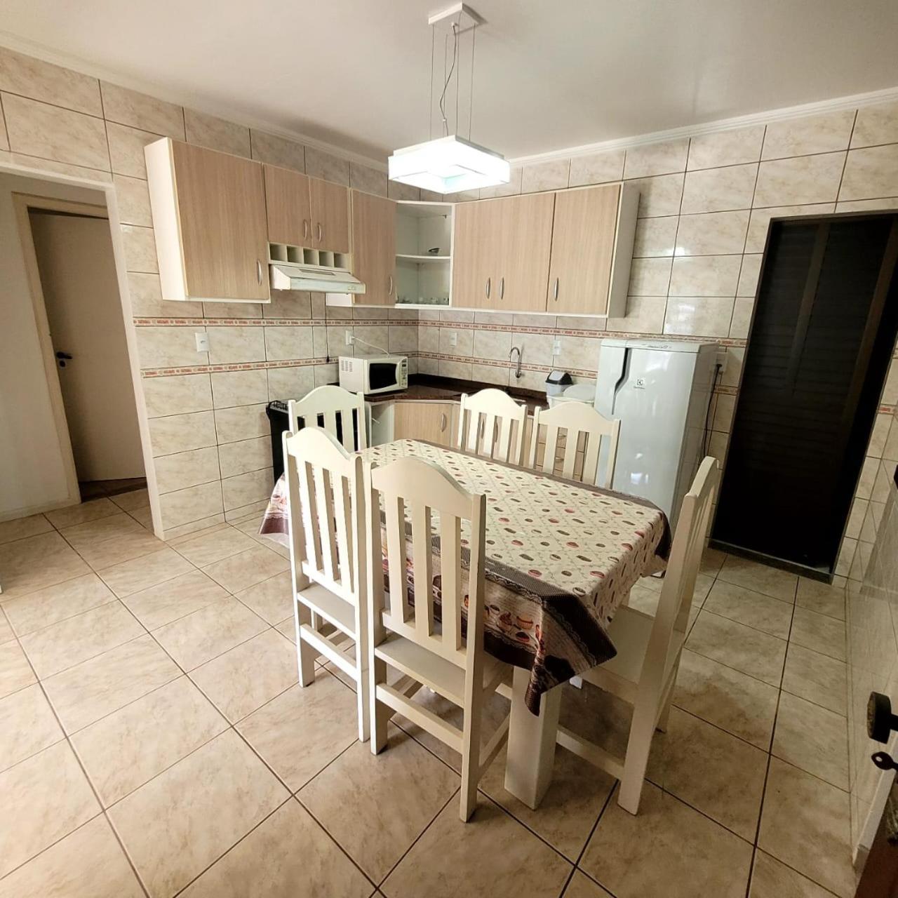 Bombinhas Brasil Residence II Guest House No Centro Экстерьер фото